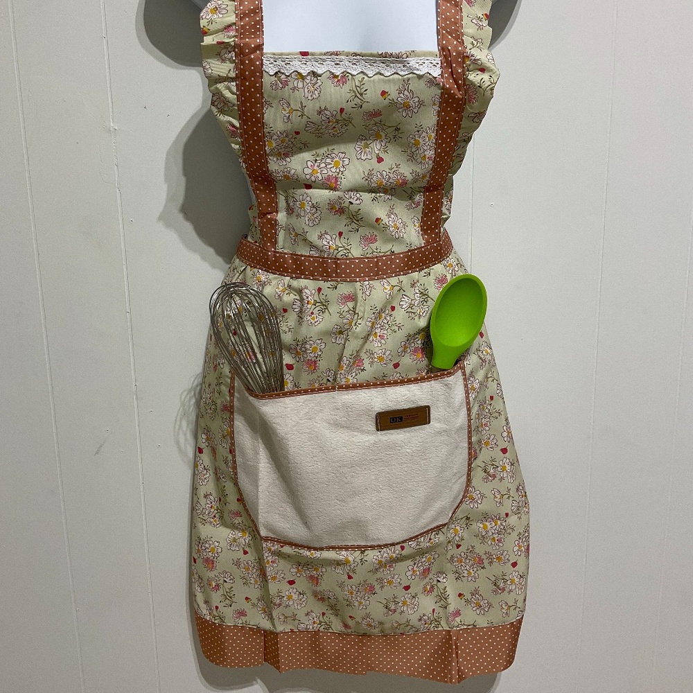NEW OK apron cooking gardening one size must fix everyone French country style